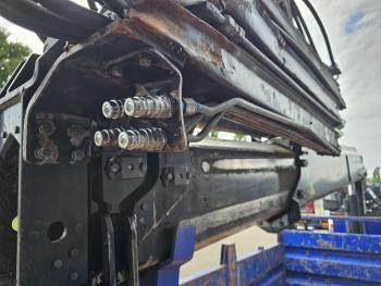 - CONTAINER + HIAB 166 CRANE / KRAN